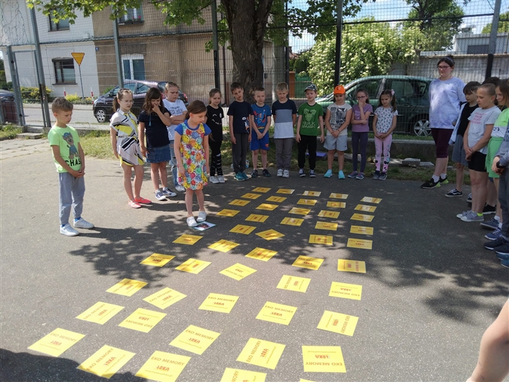 You are currently viewing Spotkanie naszych uczniów z doradcą ds. klimatu i środowiska powiatu nowosądeckiego