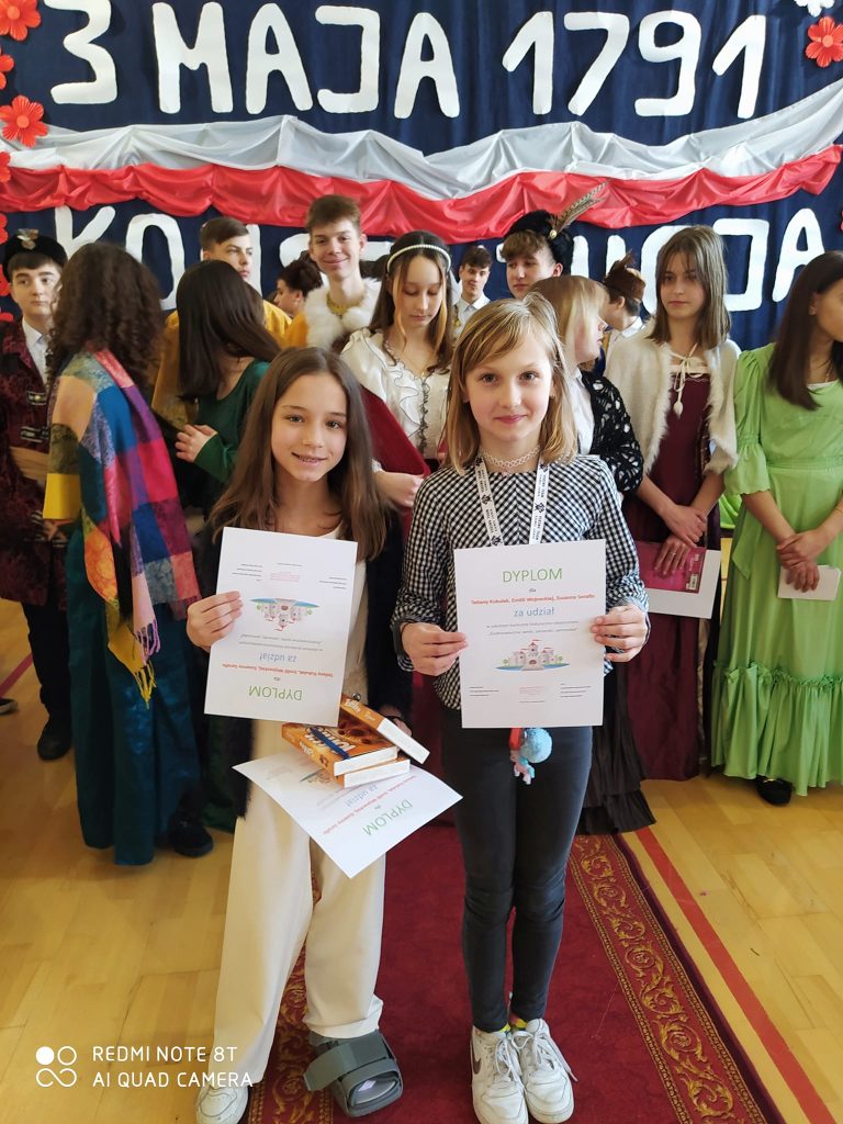 Read more about the article Rozdanie nagród w szkolnych konkursach literackim i historyczno – plastycznym