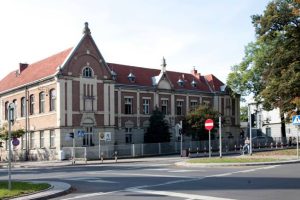 Budynek Szkoły Podstawowej Nr 8 w Nowym Sączu