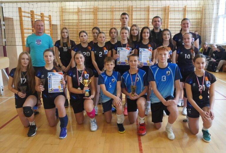 Read more about the article Niepodległościowy Turniej Piłki Siatkowej