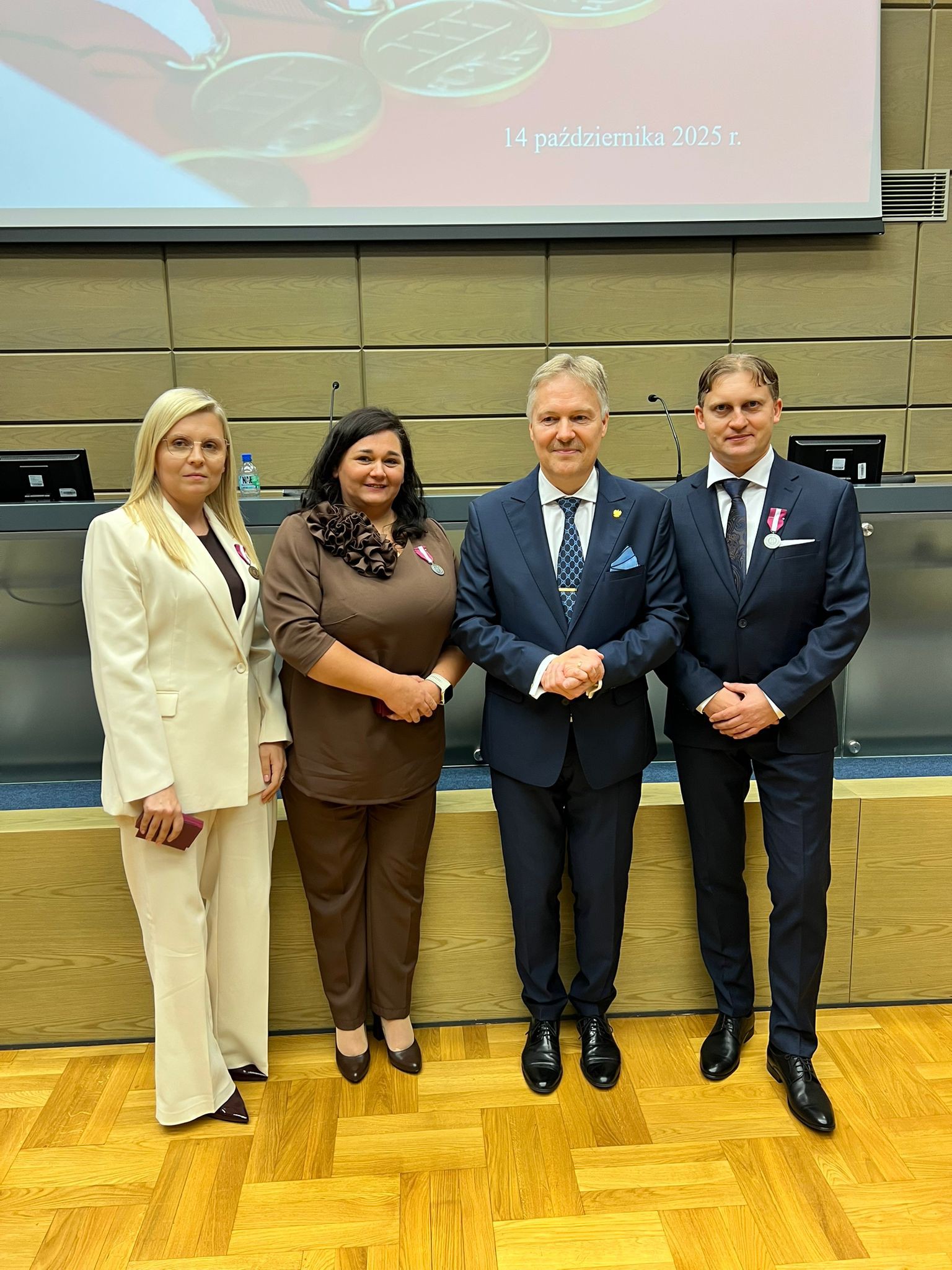 Read more about the article Wojewódzkie uroczystości z okazji Święta Komisji Edukacji Narodowe