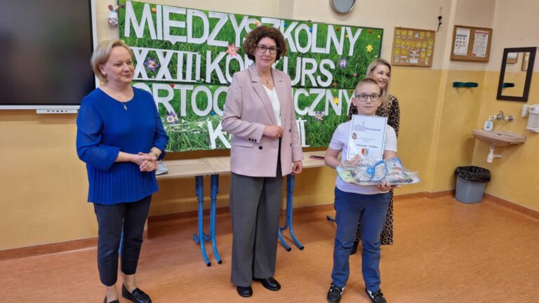 Read more about the article Wręczenie nagród laureatom Międzyszkolnego Konkursu Ortograficznego