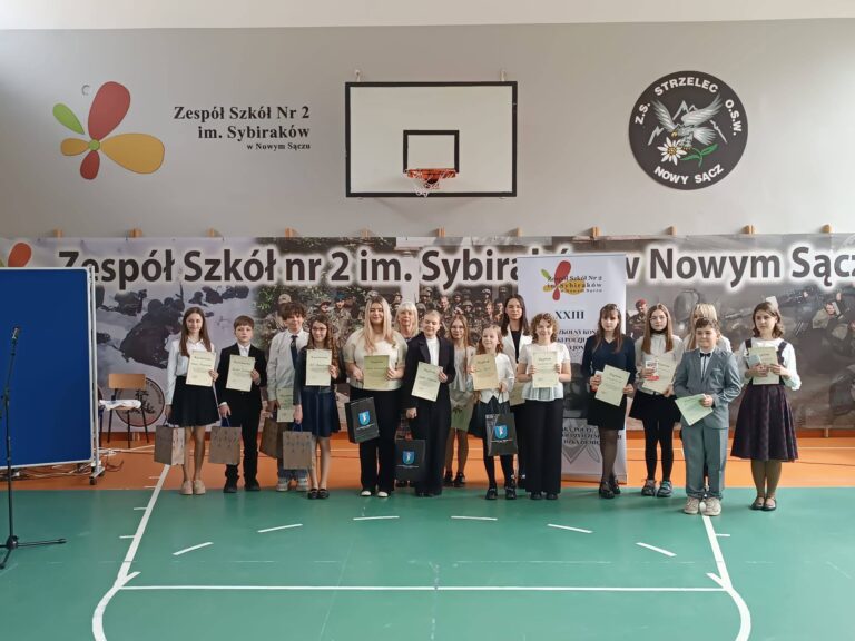 Read more about the article XXIII Międzyszkolny Konkurs Recytatorski Poezji Sybirackiej
