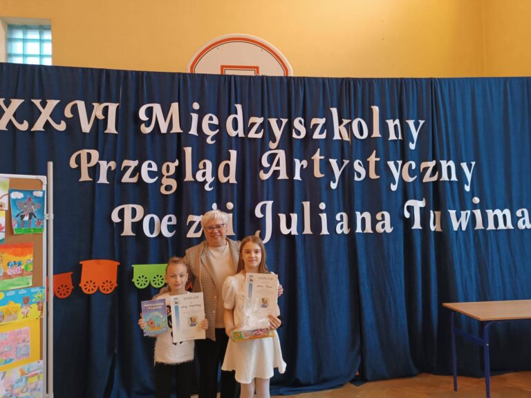 Read more about the article Międzyszkolny Przegląd Artystyczny Poezji Juliana Tuwima