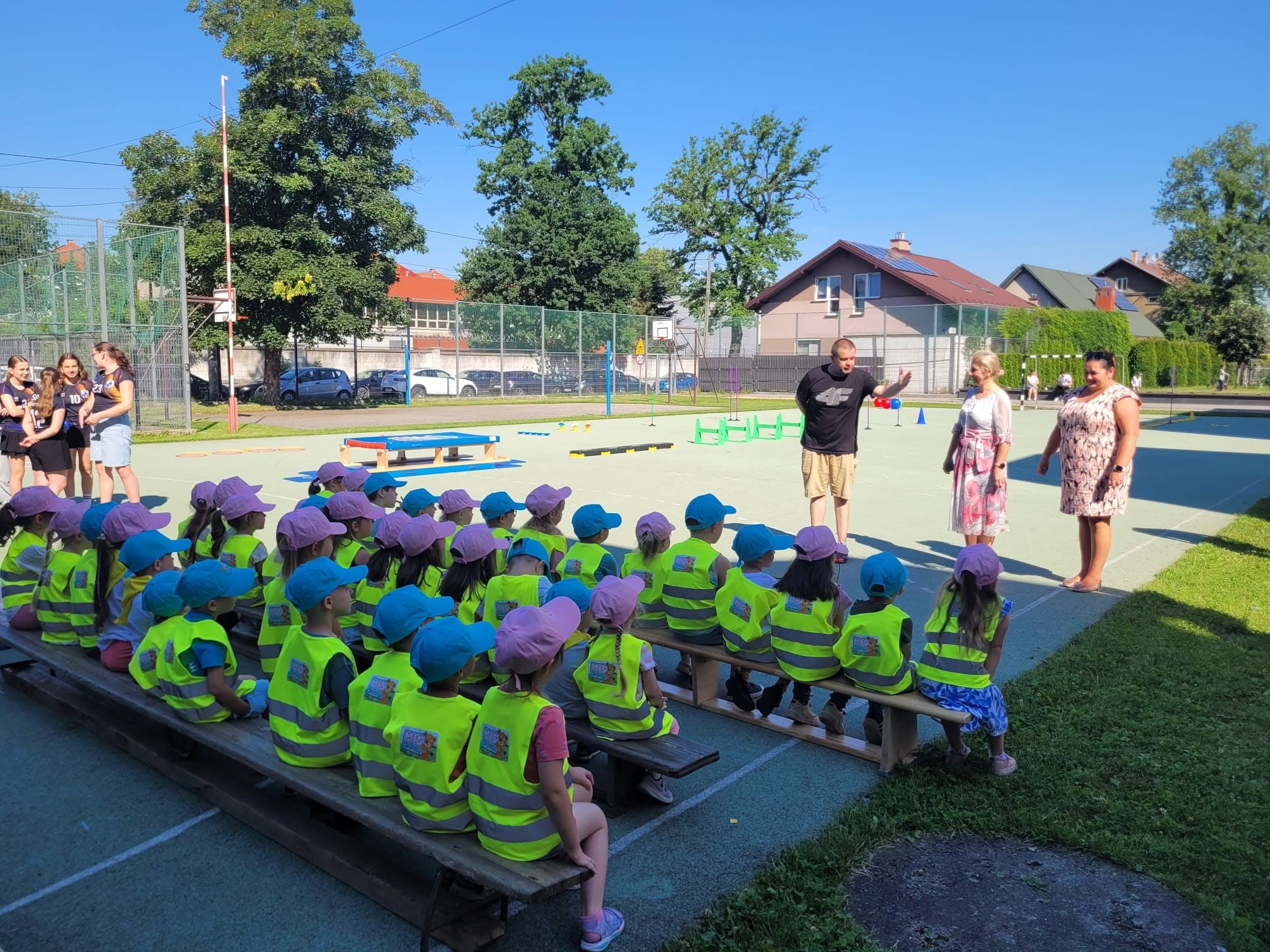 You are currently viewing Wizyta przedszkolaków w naszej szkole